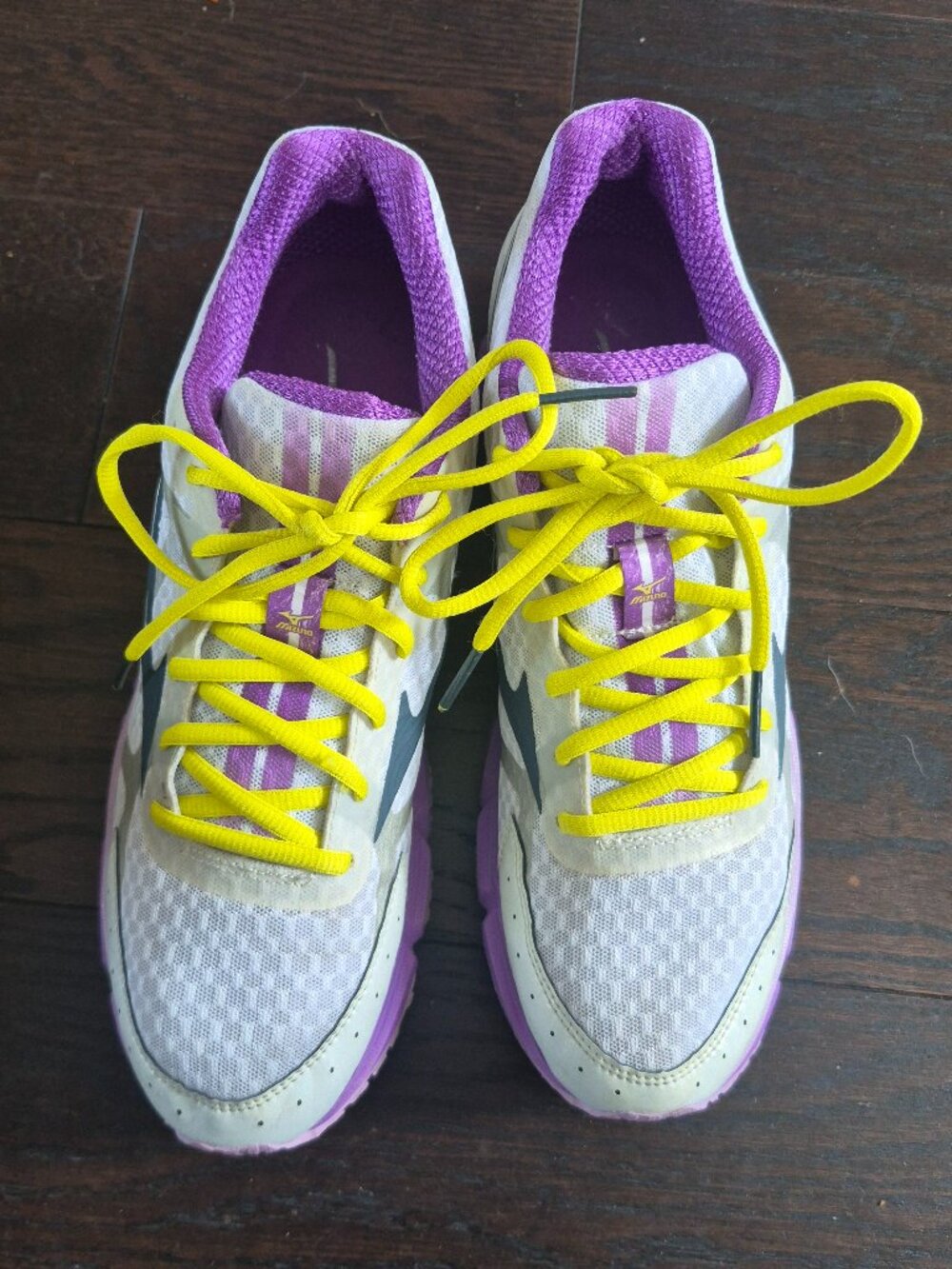 Mizuno Wave Rider 17 Running Shoes Women’s 10.5 White Purple Yellow
